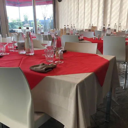 Foresteria Diamond Gasthof Villa Pedergnano